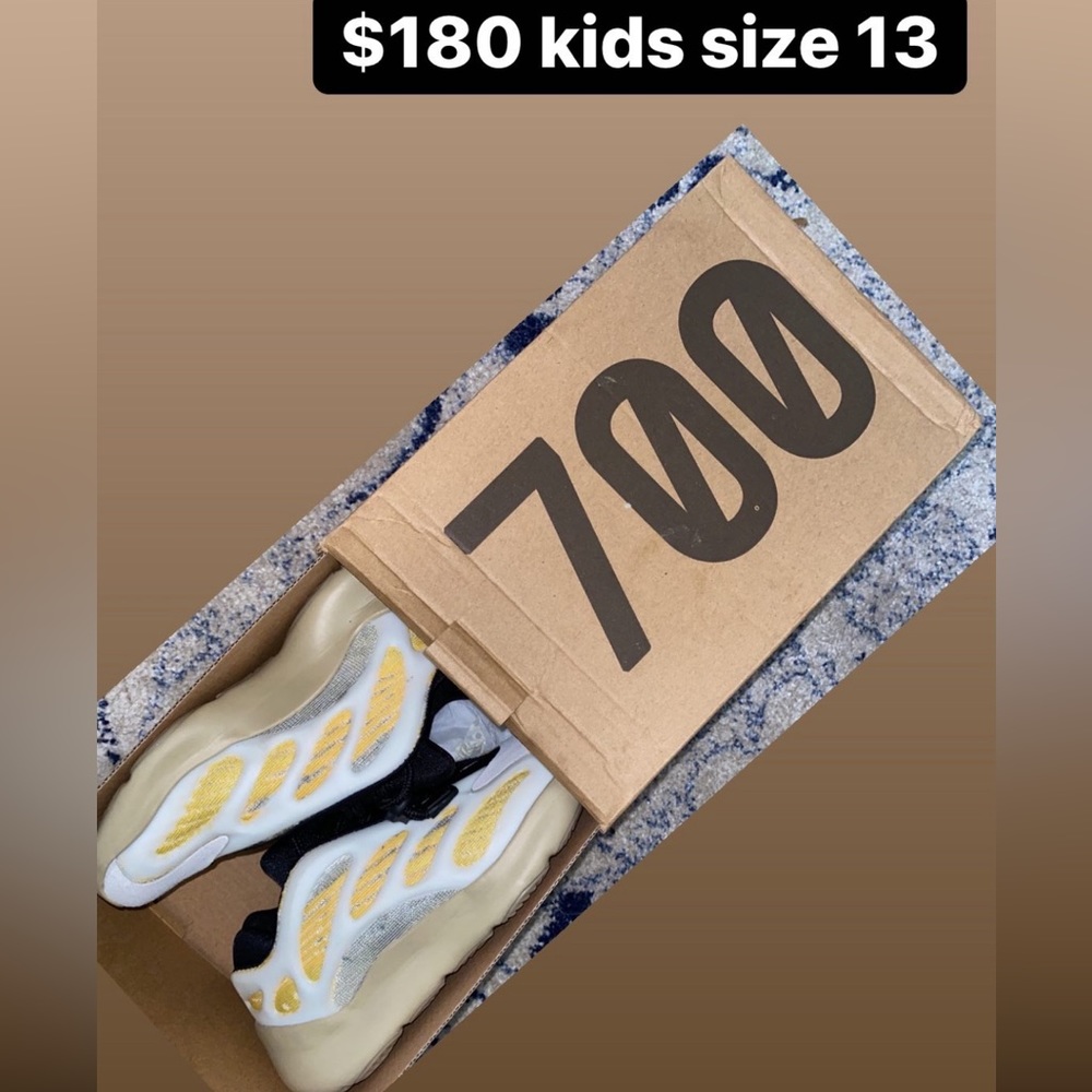 Shoes only worn once still brand new